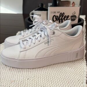Puma Women's Smash Platform V2